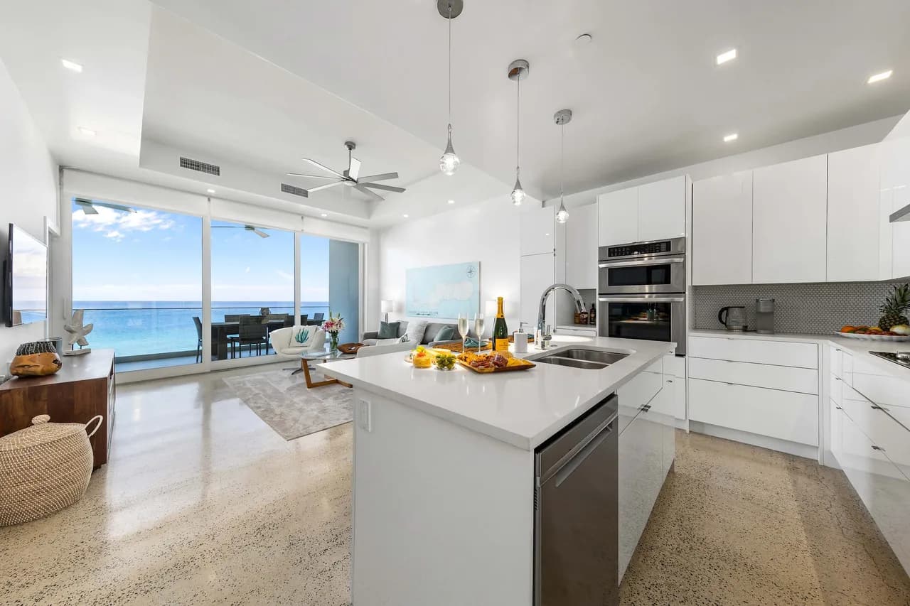 Beachfront Condominium in Grand Cayman