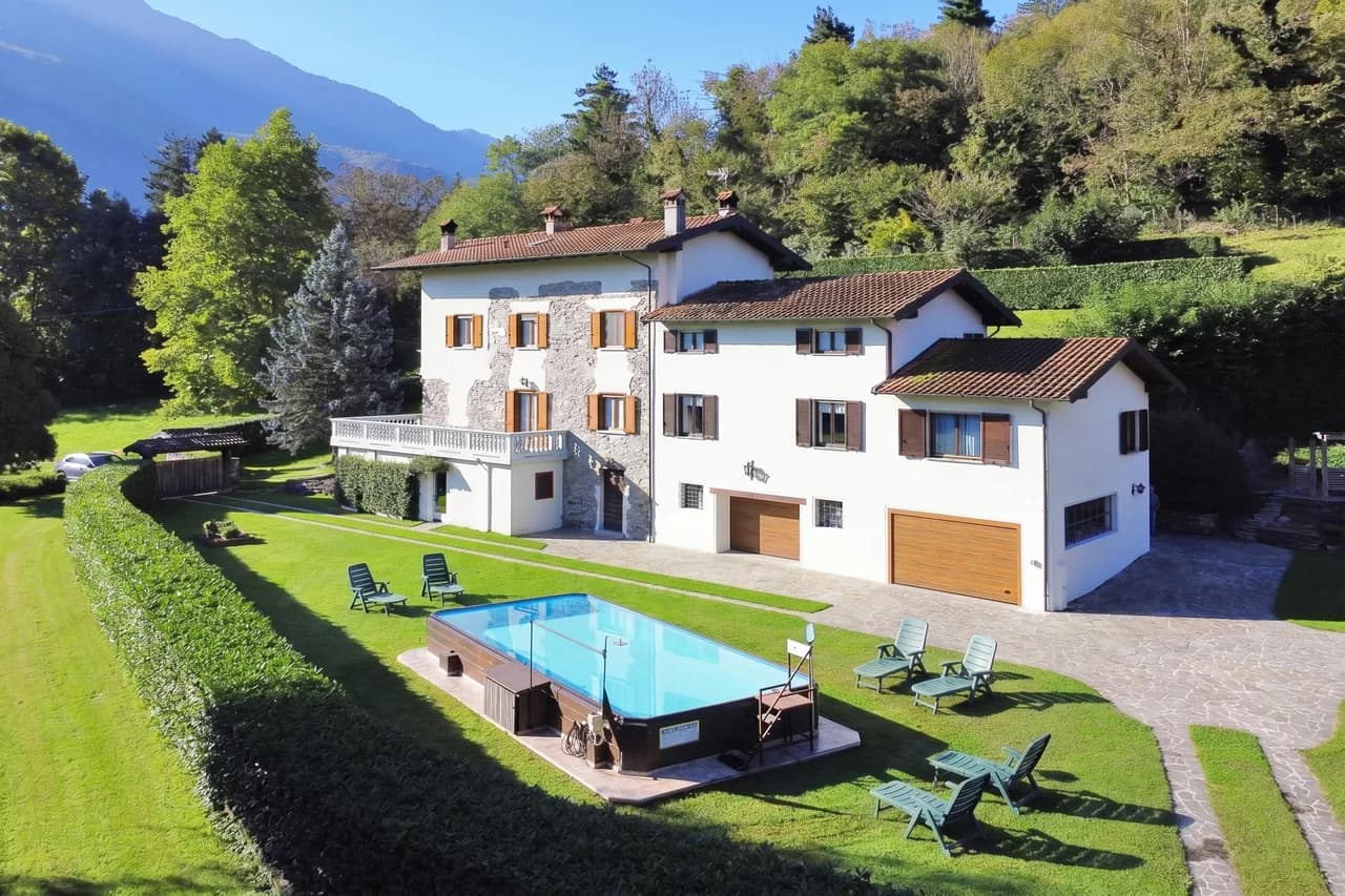 Lakeside Vacation Home in Colico, Lombardy, Italy