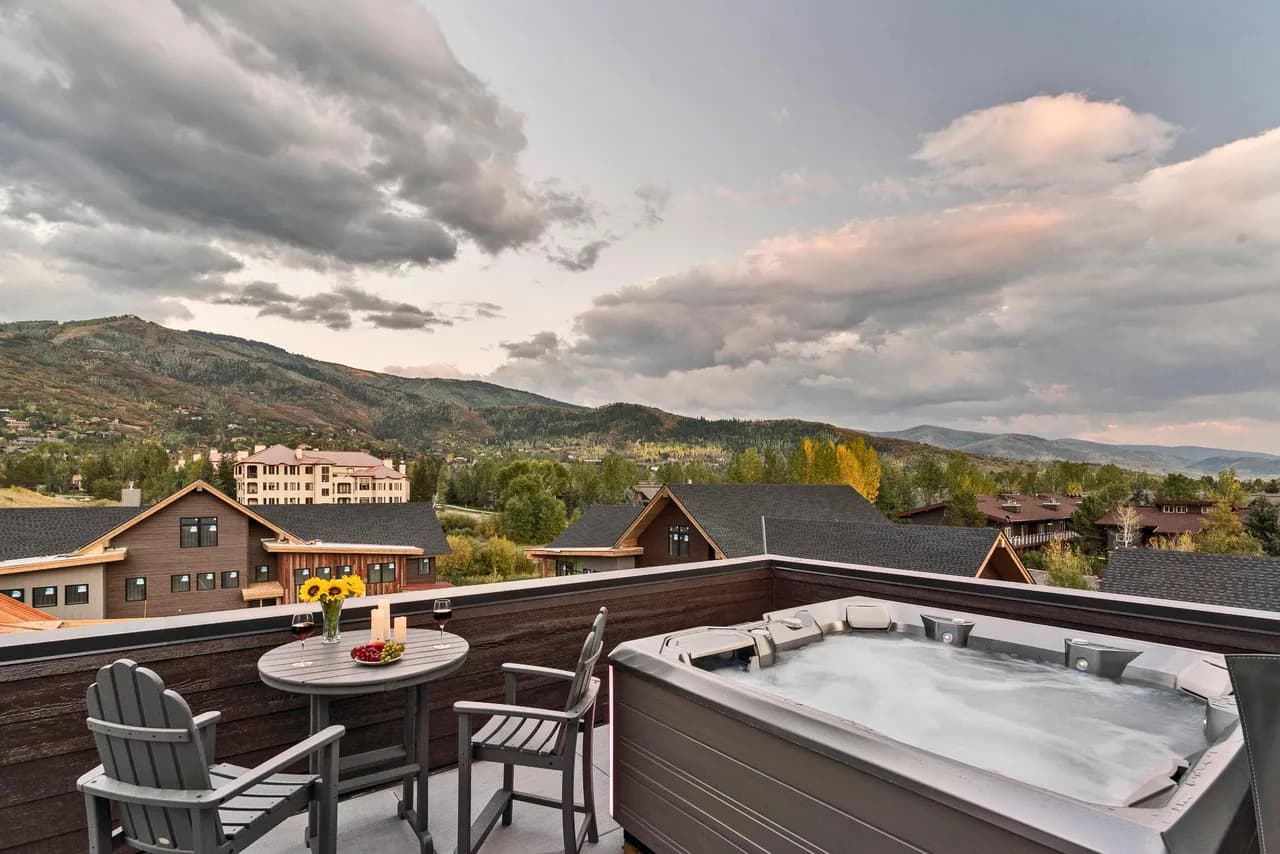 Contemporary Mountain Retreat in Steamboat Springs