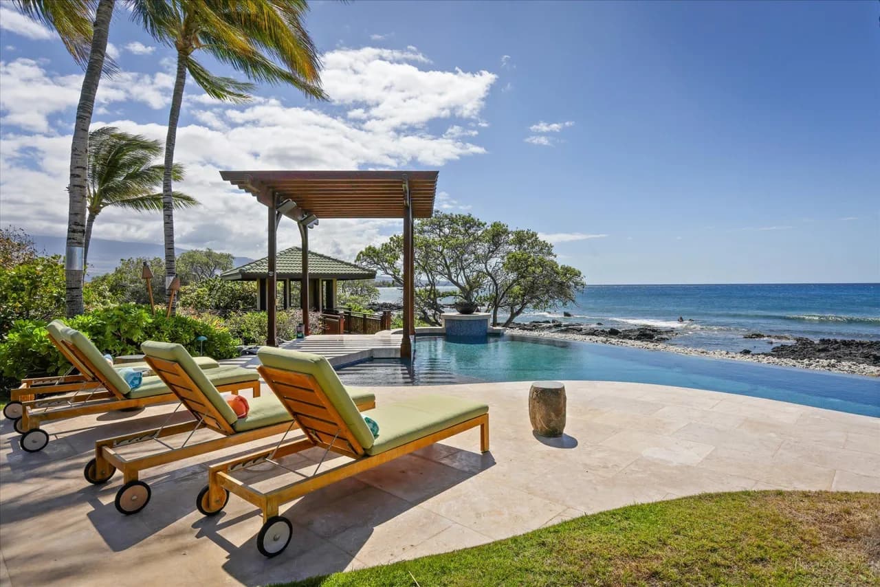 Oceanfront Vacation Home in Waikoloa Hawaii