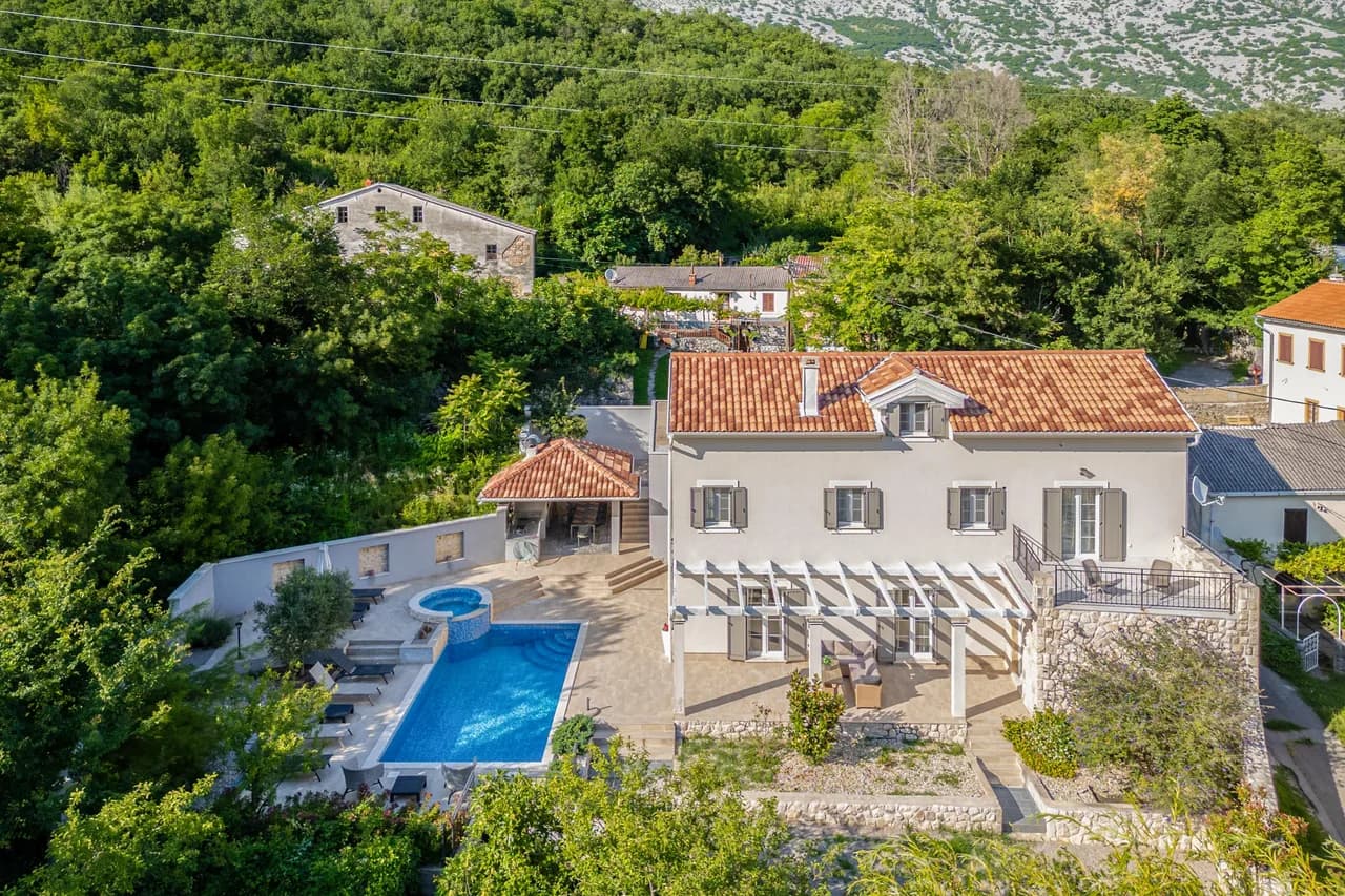Private Pool Villa in Drivenik, Primorje-Gorski Kotar, Croatia