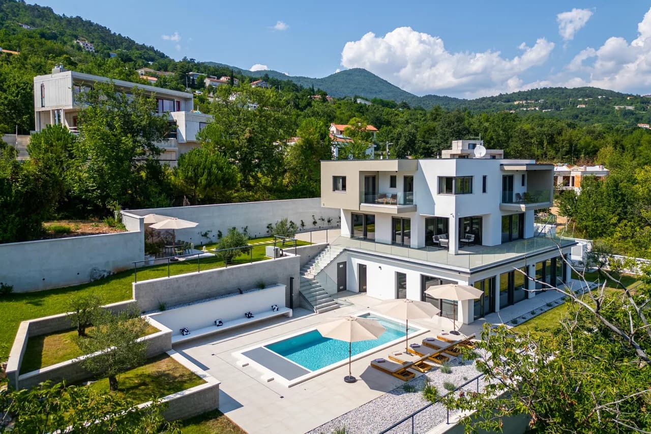 Villa With Spa and Gym in Ičići, Opatija