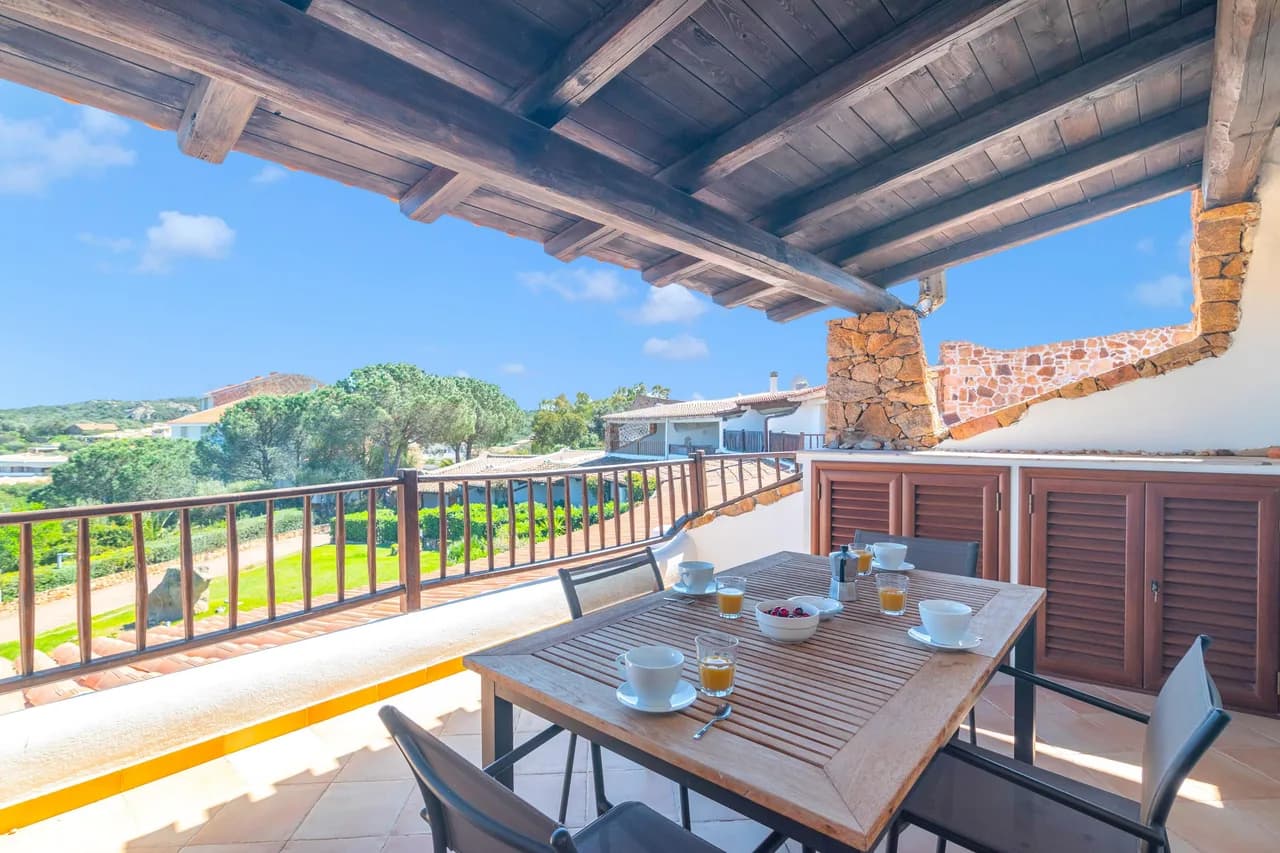 Modern Apartment Near Beach in Murta Maria