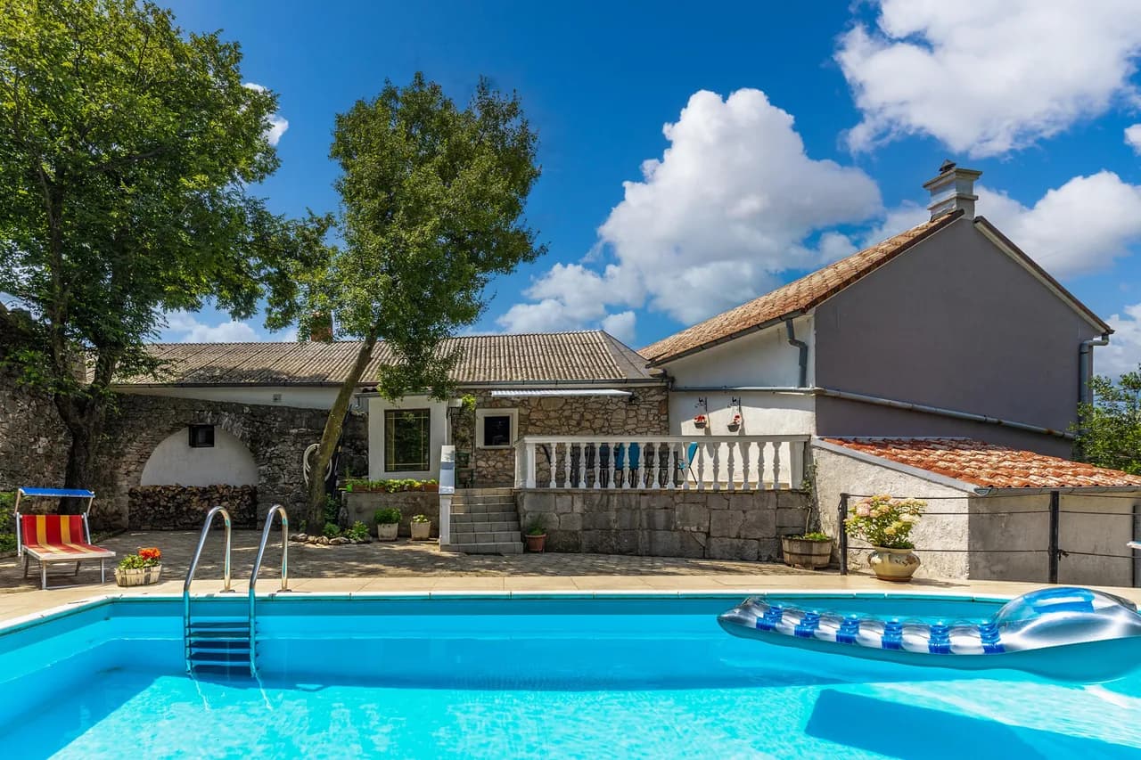 Seaside Stone Vacation Home in Crikvenica