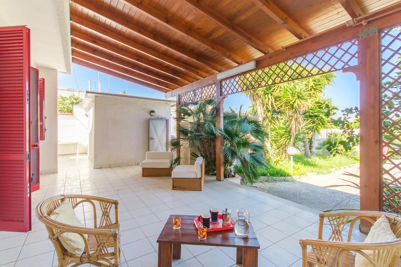 Villetta Rossa with garden