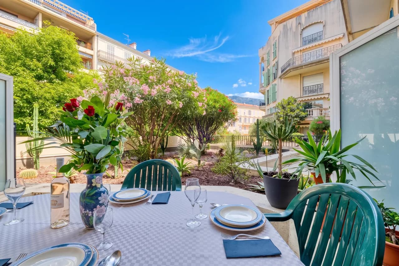 Seaside Retreat Apartment in Provence Alpes Cote Dazur