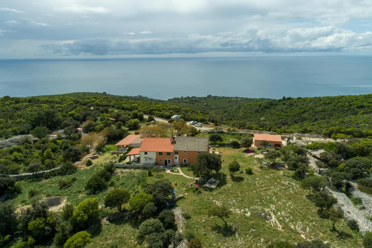 Island Top Sea View Terrace Apartment