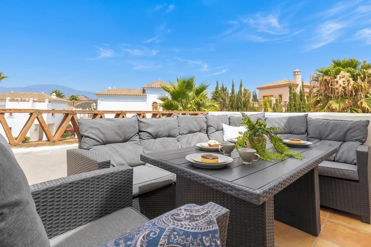 Sunset View Apartment in Estepona