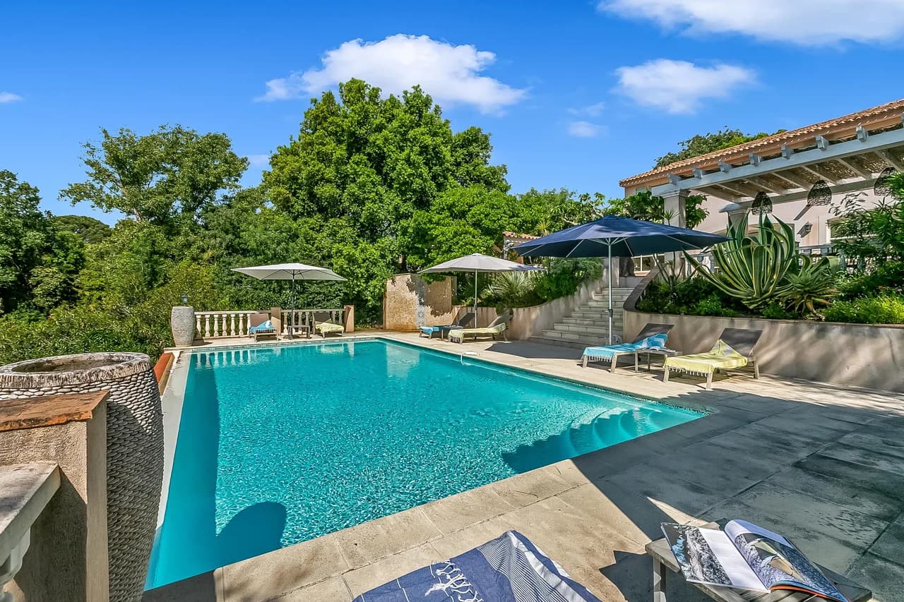Private Heated Pool Villa in Provence Alpes Cote Dazur