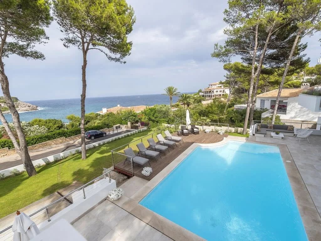 Stunning Luxury Villa