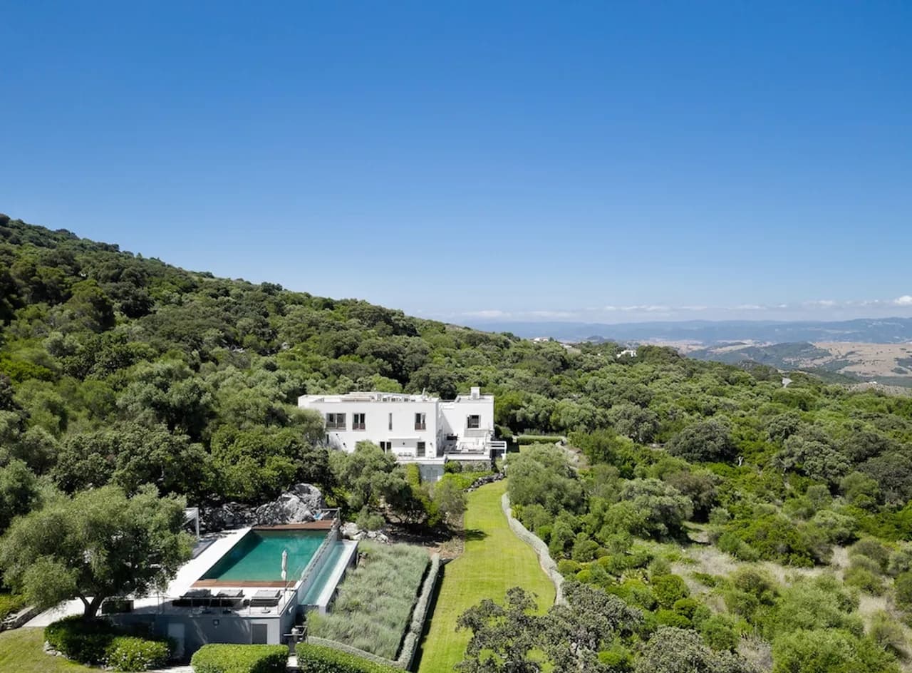 Relaxing Wonders Villa with Solar Heated Pool