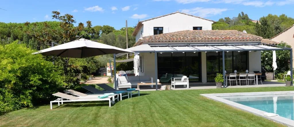 Modern French House Near Canebiers and Les Salins