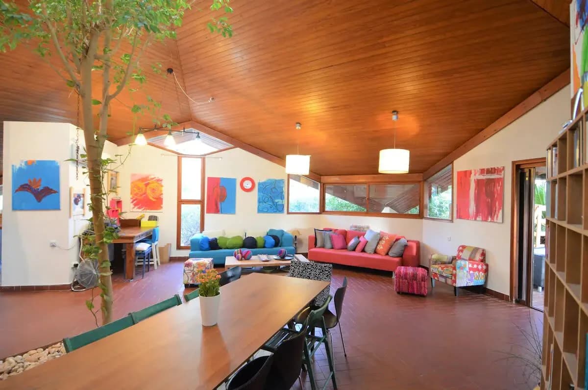 Exclusive Tourist Villa Very Close to Beaches