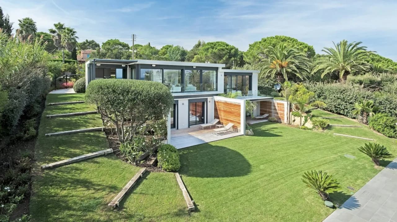 Ramatuelle Best Villa with Sea Views and Near Beaches