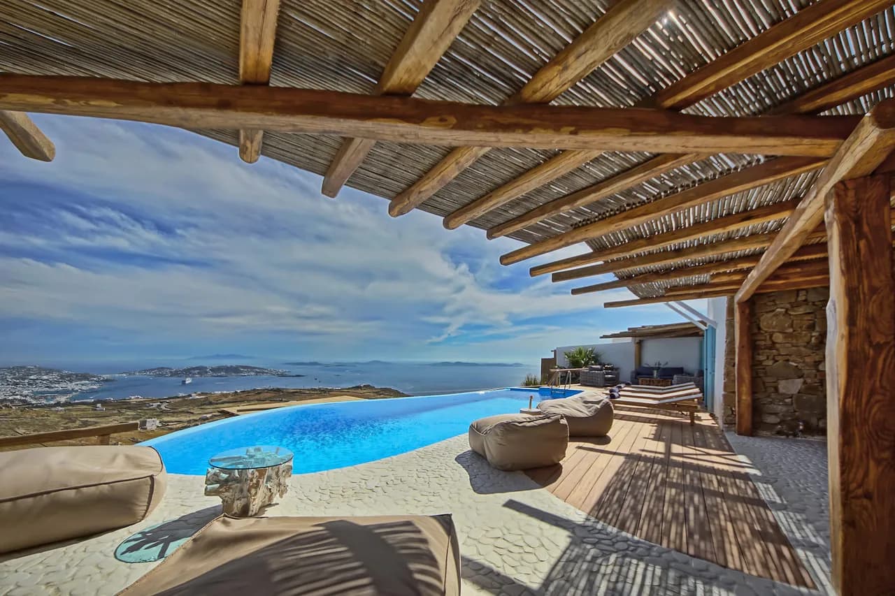 Heavenly Waters Villa on a Rocky Hill in Kastro