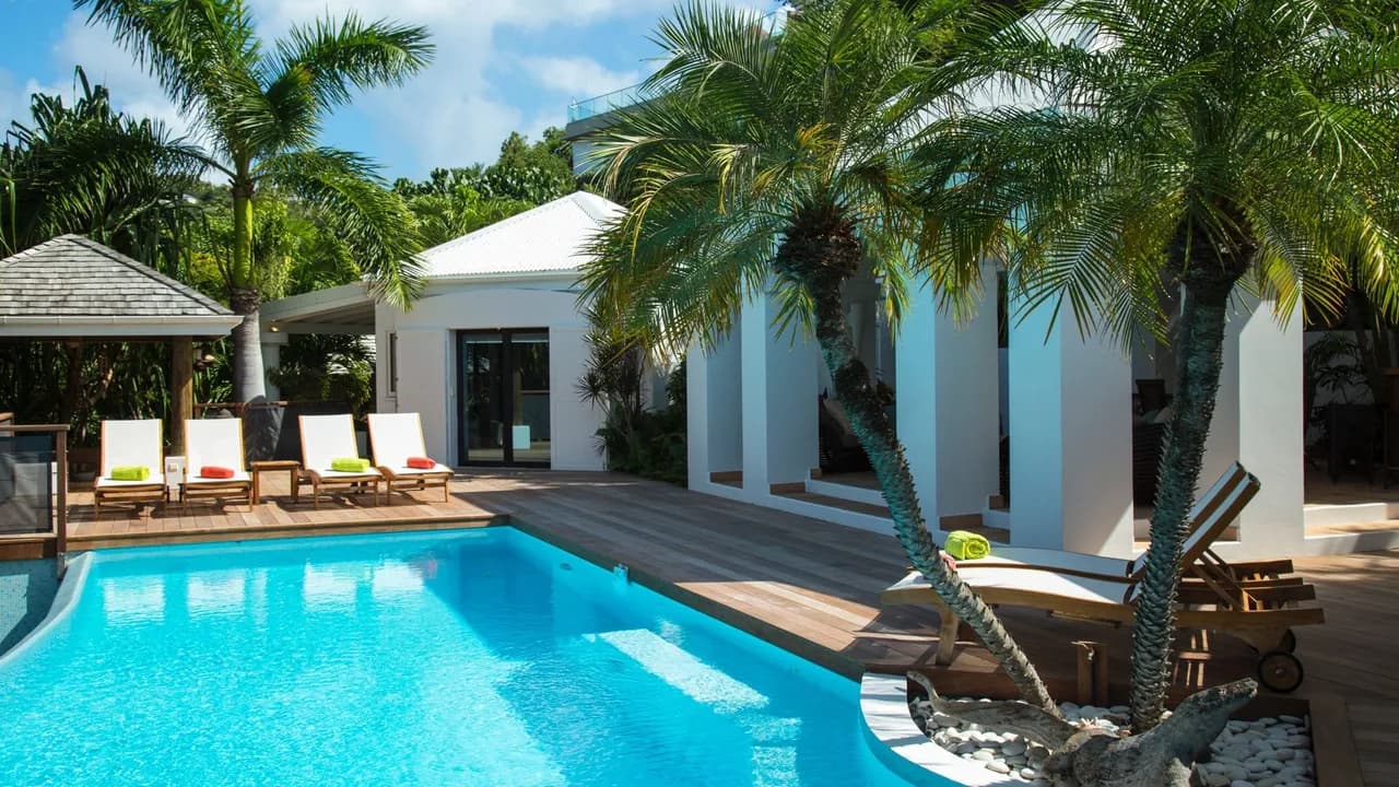 Luxurious Villa With Sensational Ocean View