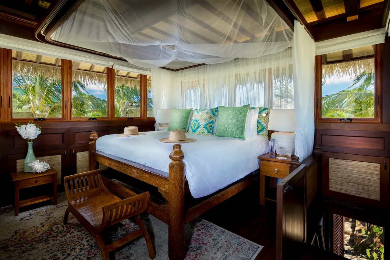 Two-Tiered Balinese House With A Lounge