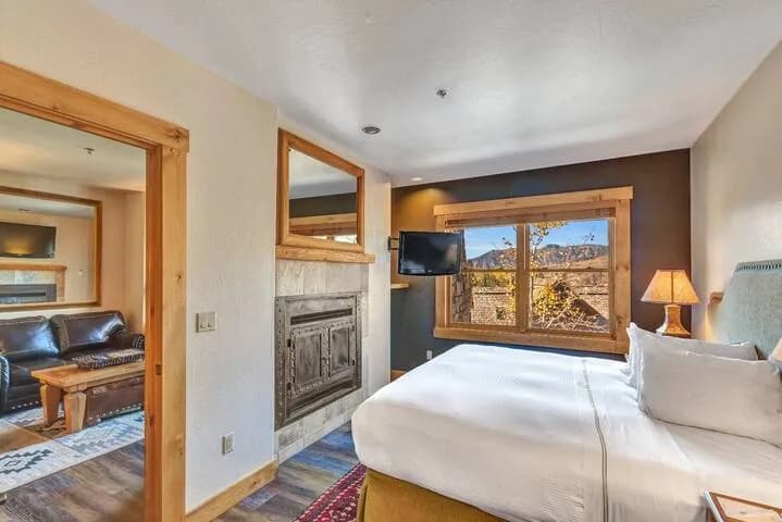 Ski-In/Ski-Out One Bedroom in Mountain Village