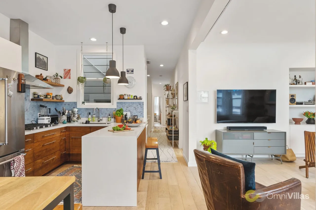 Classic Victorian Two Bedroom in San Francisco