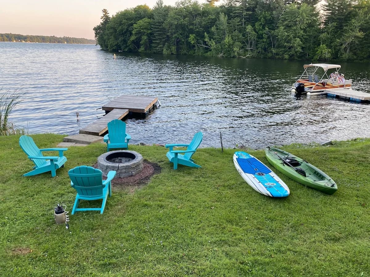 Lakefront One Bedroom Cottage in Manchester, Vermont
