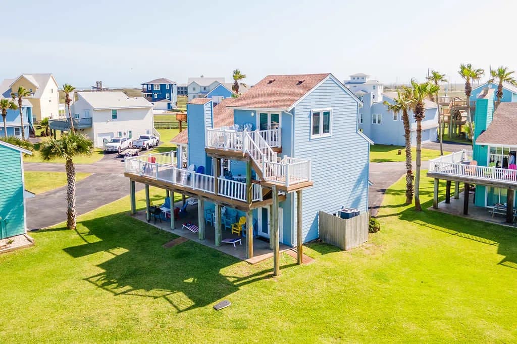 Beachfront Family Villa in Port Aransas