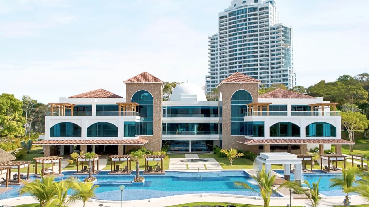 Breathtaking Oceanview With Jacuzzi & Pool Access