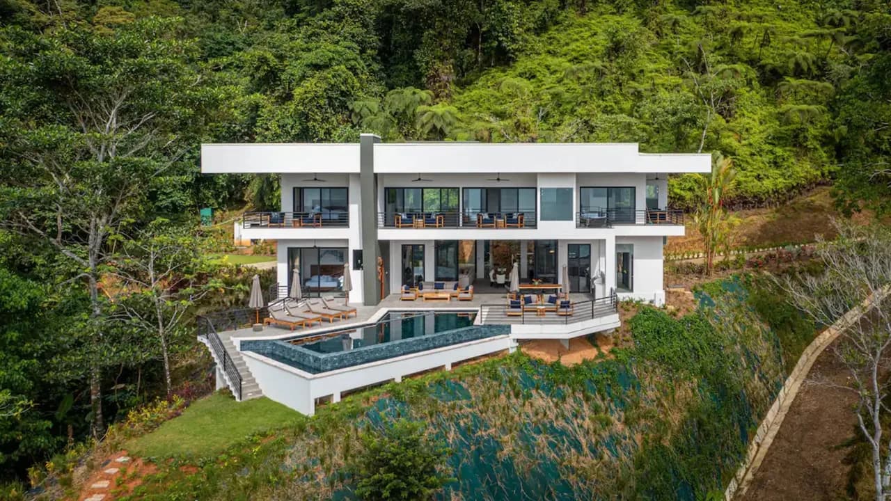 Breathtaking Luxe Oceanview Villa With Jacuzzi