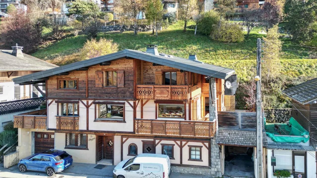Renovated Chalet in Central Morzine