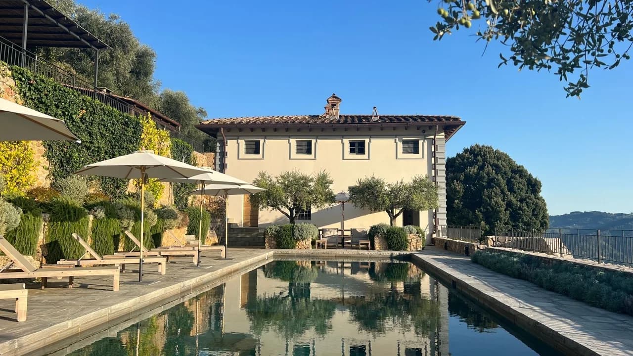 Elegant Getaway Near Versilia Coast
