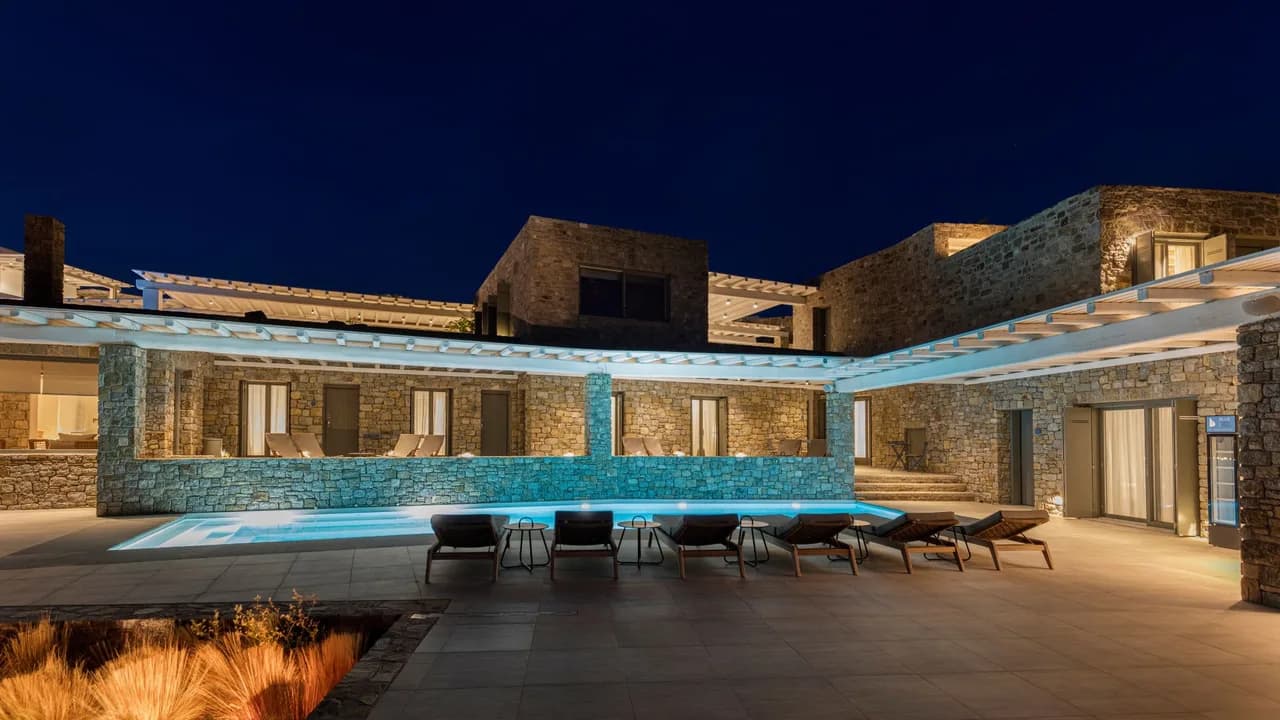 Mykonos Hideaway With Private Gym