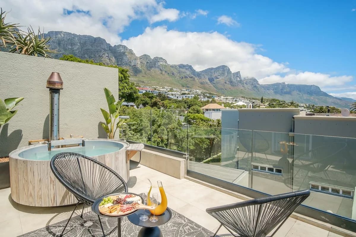 Seaside Retreat with Hot Tub in Cape Town