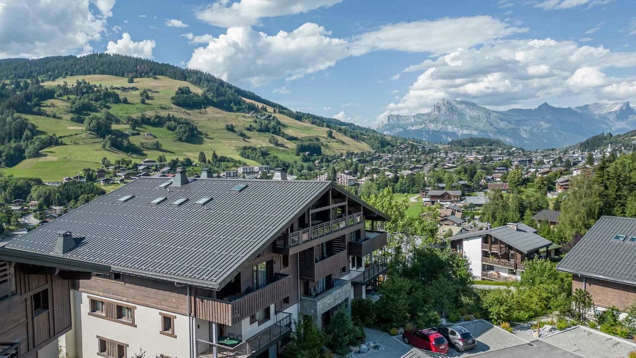 Scenic Rochebrune Luxury Mountain Stay