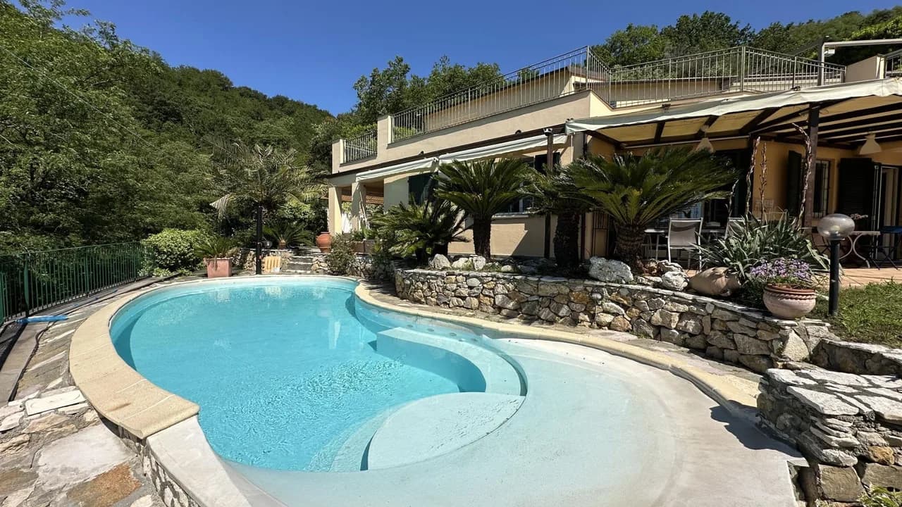Elegant Family Home Near Lerici