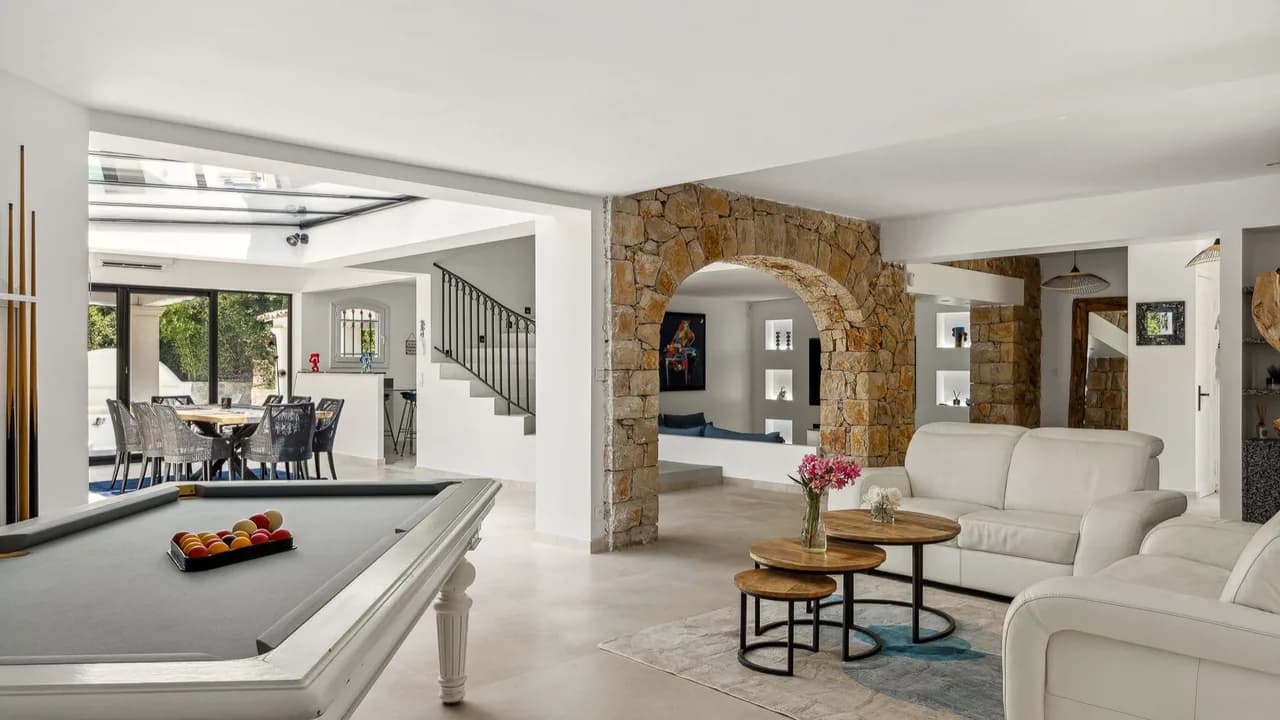 Peaceful Villa Near Historic Mougins