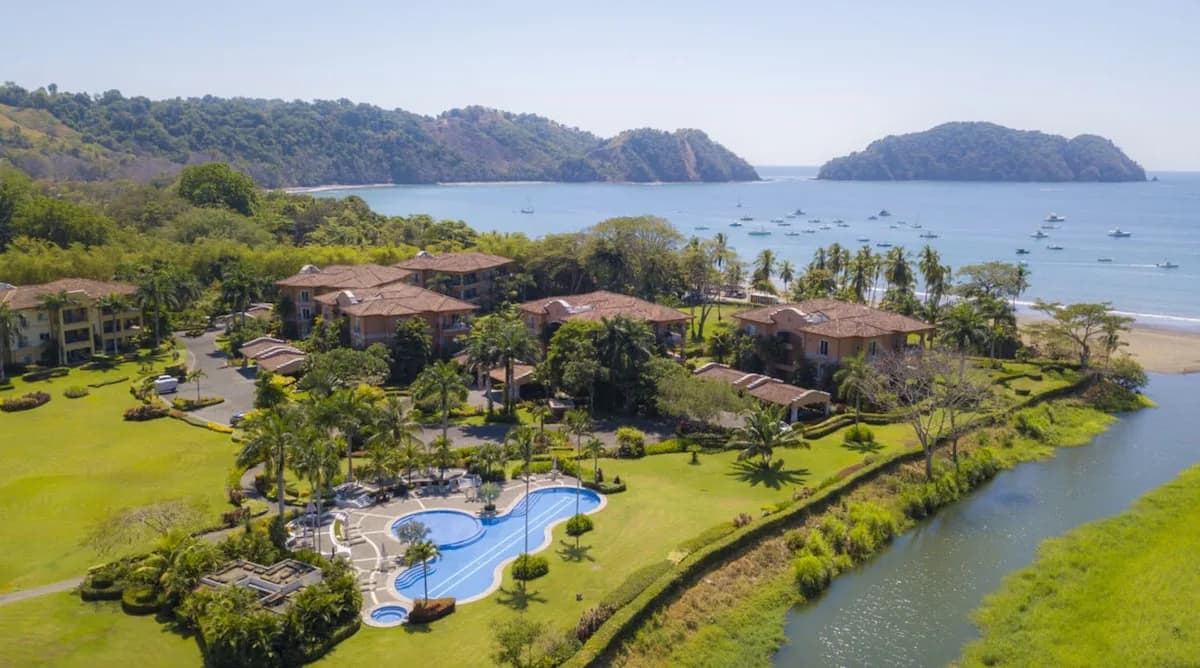 Garden View Three Bedroom Villa in Manuel Antonio