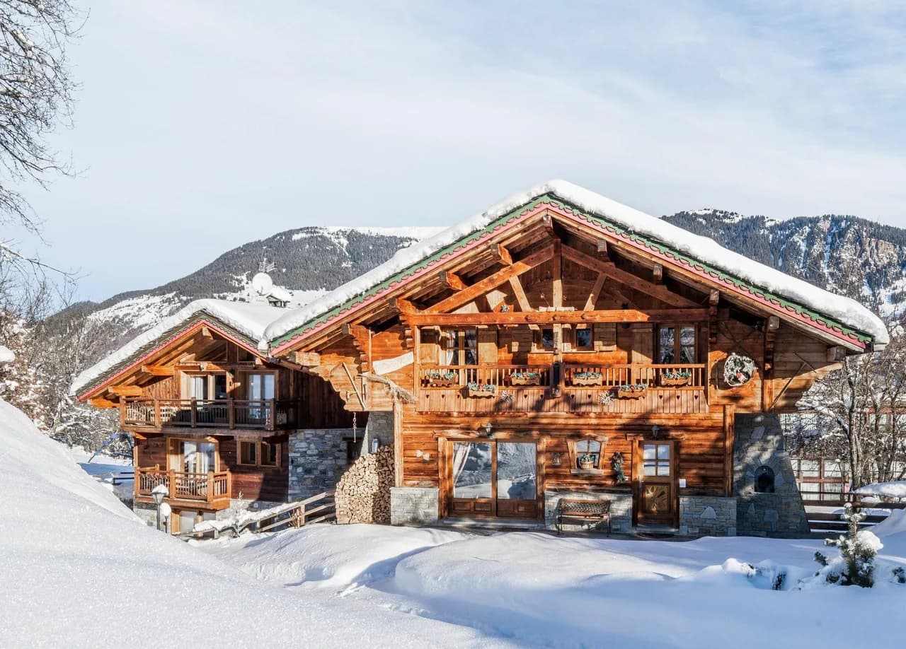 Spacious Courchevel Chalet With Pool Spa