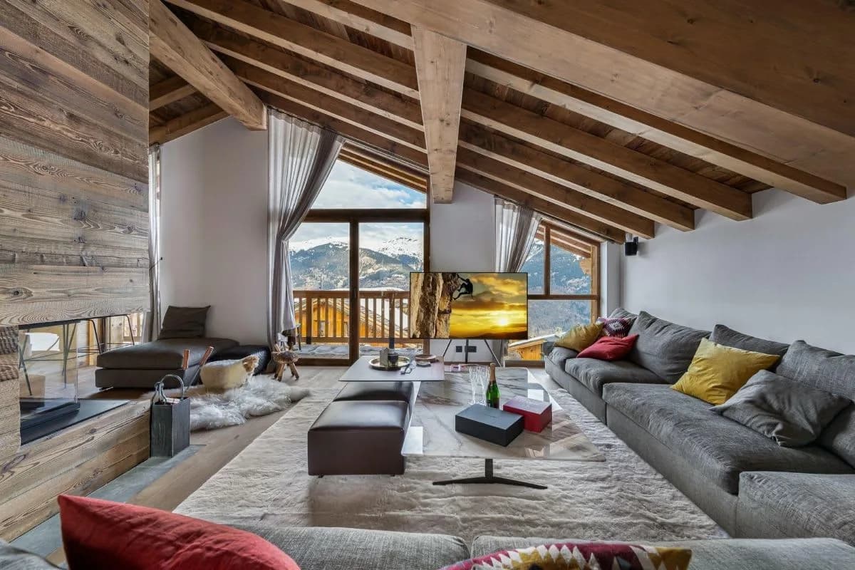 Spacious Alpine Escape Near Village Center