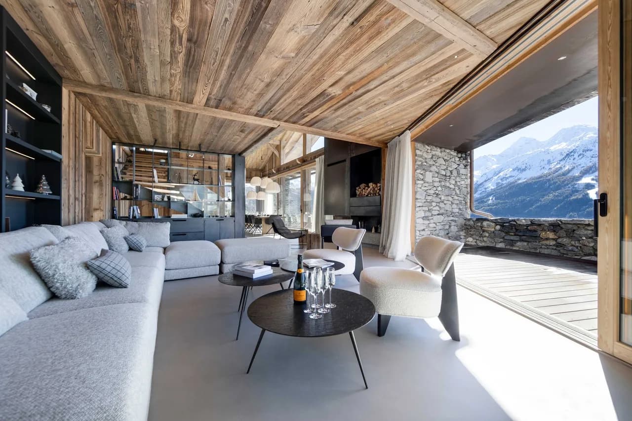 Mountain View Retreat With Private Sauna