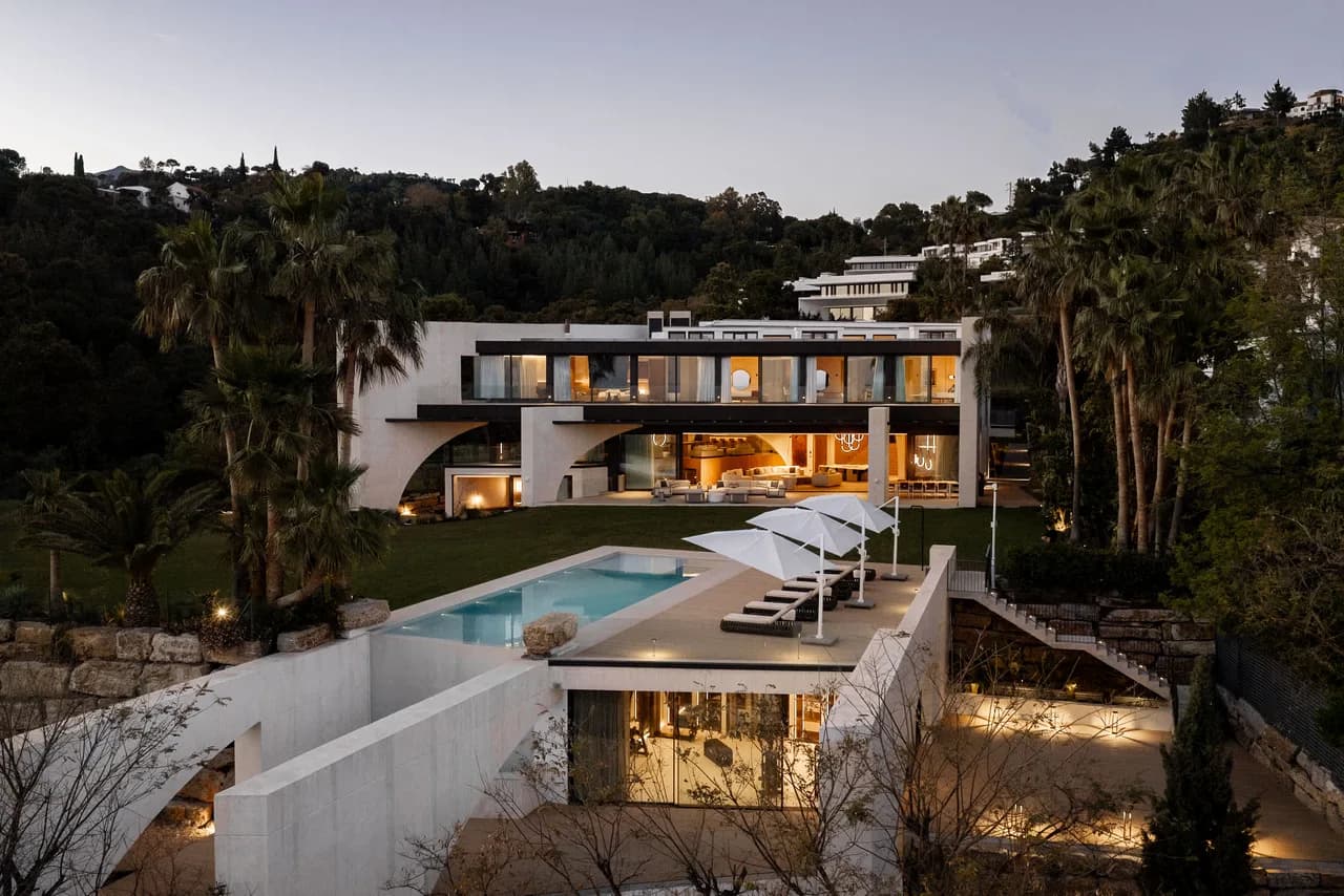 Designer Eight Bedroom Villa in Serrania de Ronda