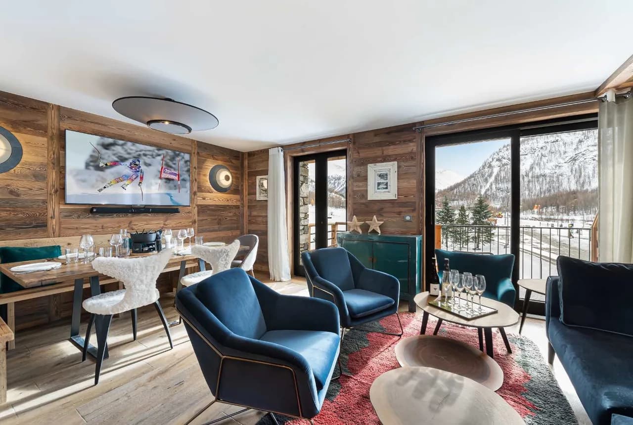 Scenic Alpine Apartment Designed For Comfort