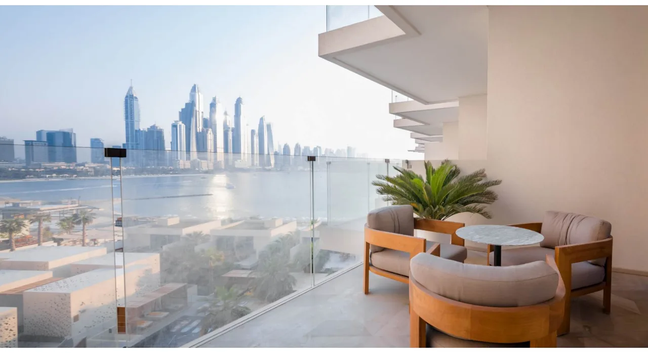Opulent Marina View Designer Apartment