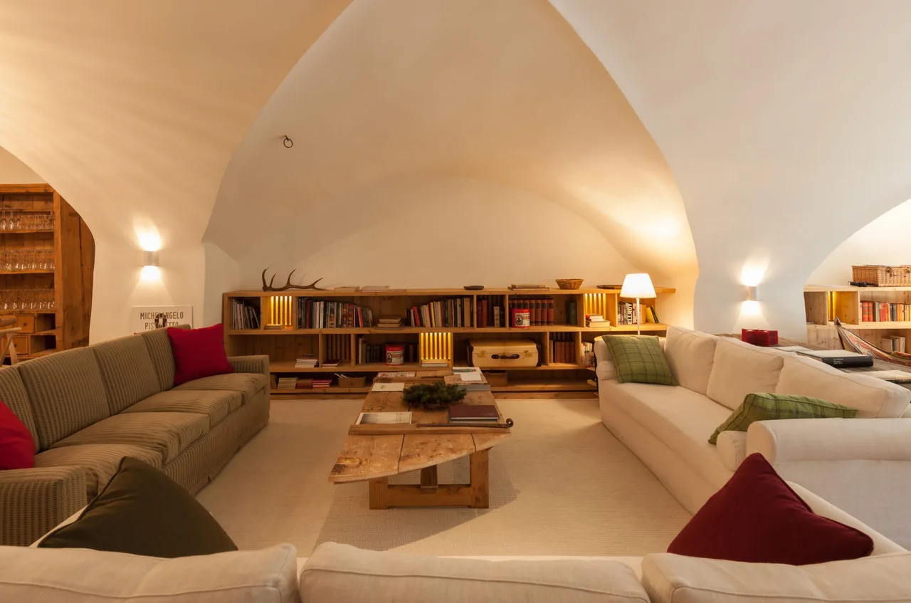 Spacious Mountain Apartment With Private Garden