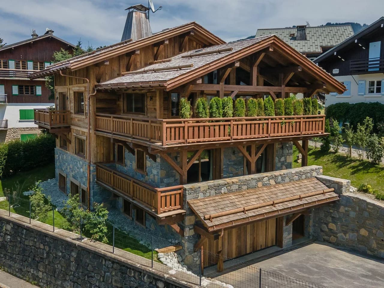 Luxury Alpine Escape With Wellness Area