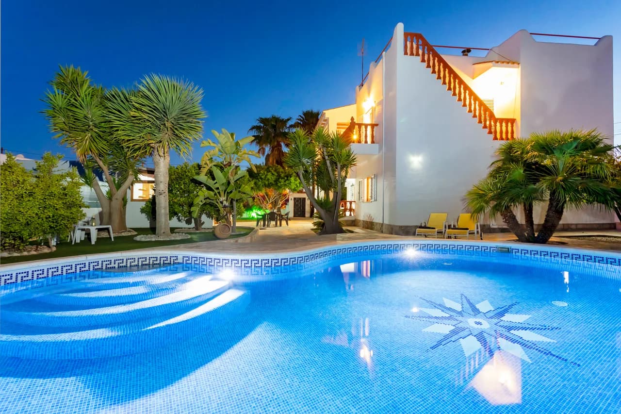 Spacious Six Bedroom Villa in Sant Jordi de Ses Salines