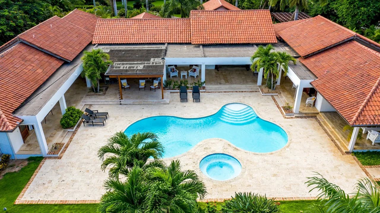Golf Course Villa with Pool in Casa de Campo