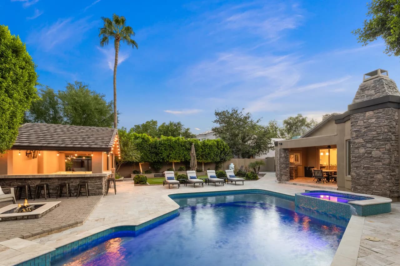 Family-Friendly Villa with Pool in Paradise Valley