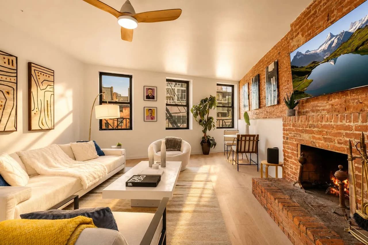 City View One Bedroom Loft in New York