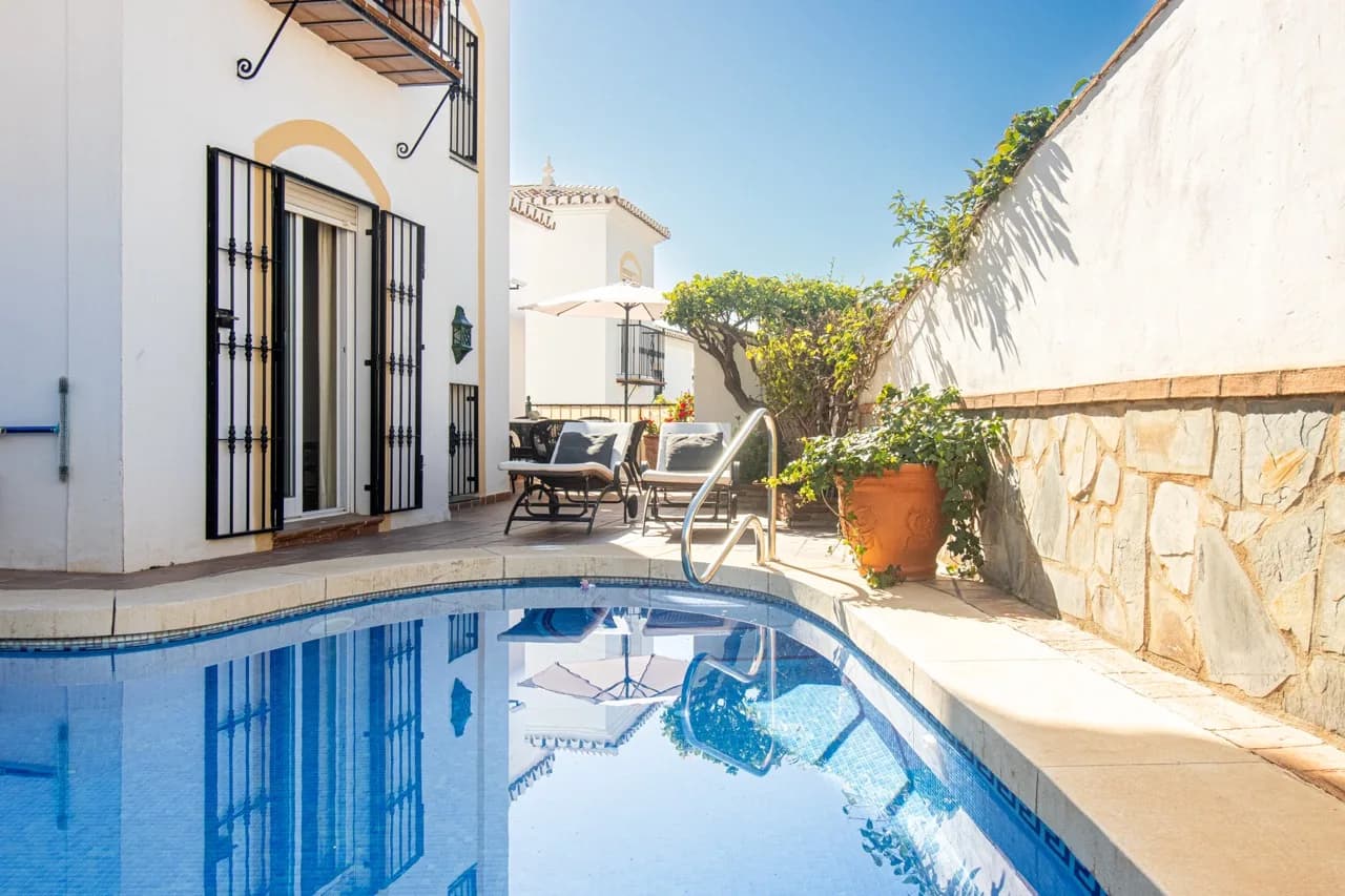 Terrace Three-Bedroom Villa in Nerja
