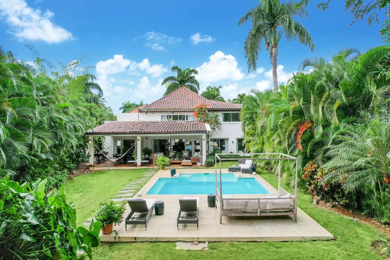 Private Family Villa with Terrace in Casa de Campo