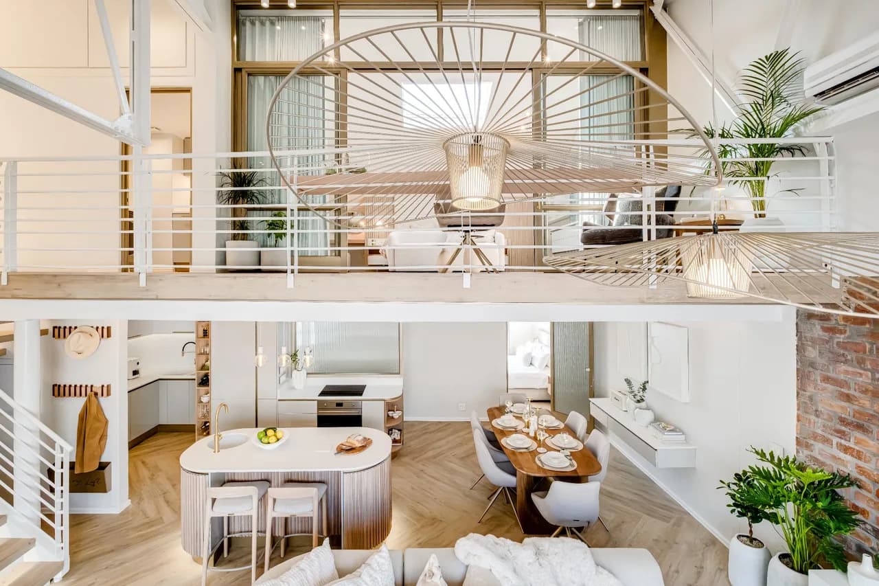 Prime Location Three Bedroom Loft in Cape Town